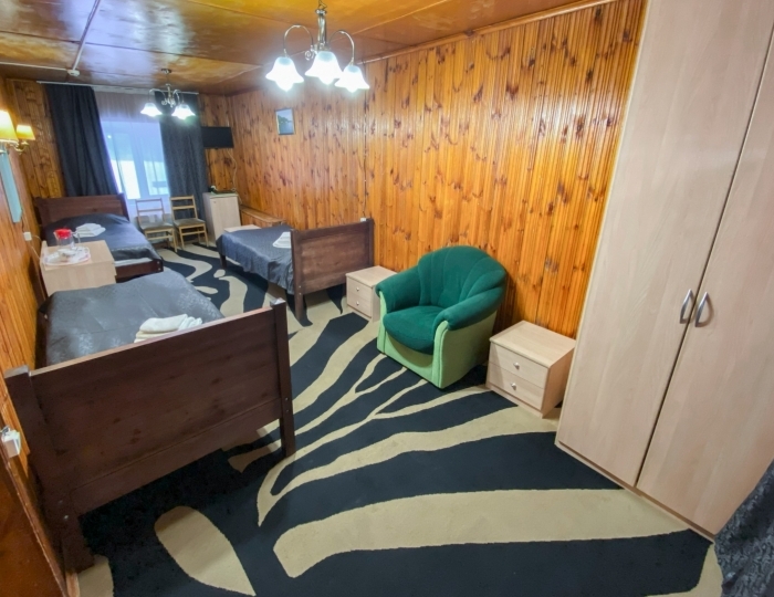 Домик 3-местный 5 категория Стандарт ОКА - Санаторий «Карагай» Большеустьикинское