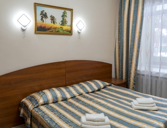 Полулюкс Корпус №2 1-местный 2-комнатный без балкона - Санаторий «Карагай» Большеустьикинское