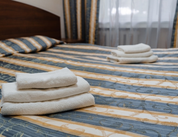 Полулюкс Корпус №2 1-местный 2-комнатный без балкона - Санаторий «Карагай» Большеустьикинское