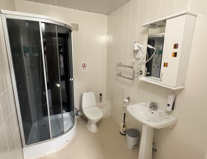 Полулюкс Корпус №2 2-местный 2-комнатный с балконом - Санаторий «Карагай» Большеустьикинское